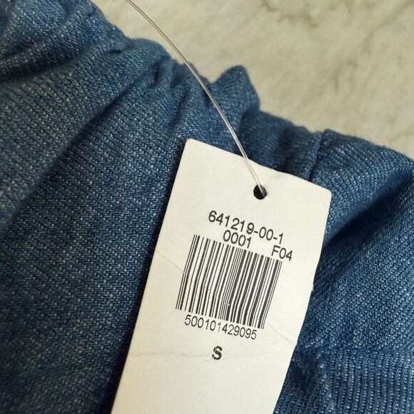 Old Navy Tie Shoulder Denim Twist Front Jumpsuit smocked back Blue size S NWT - Picture 6 of 9